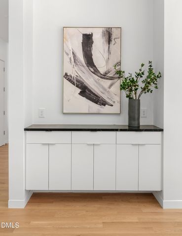 711 Berryhill Drive, Chapel Hill, NC 27516