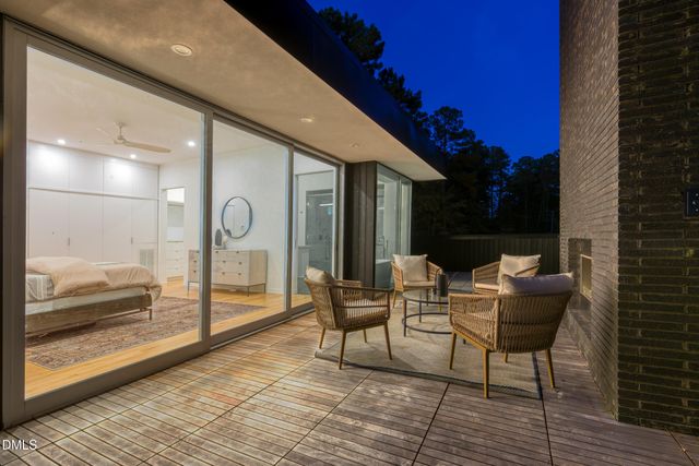 711 Berryhill Drive, Chapel Hill, NC 27516