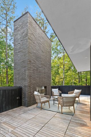 711 Berryhill Drive, Chapel Hill, NC 27516