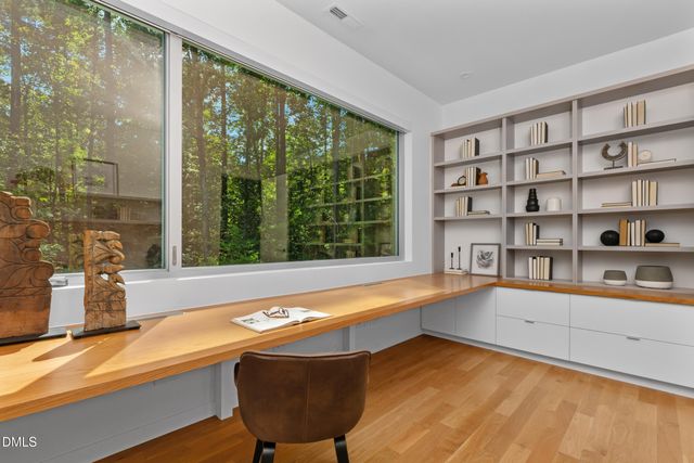 711 Berryhill Drive, Chapel Hill, NC 27516