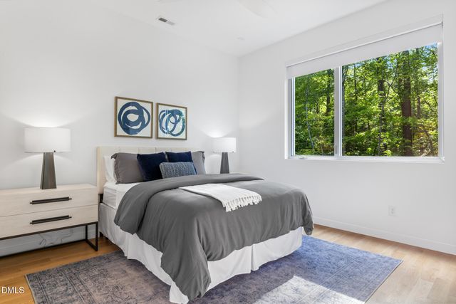 711 Berryhill Drive, Chapel Hill, NC 27516