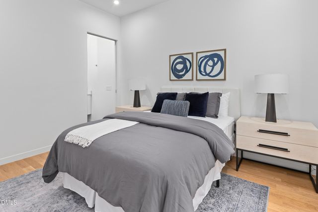 711 Berryhill Drive, Chapel Hill, NC 27516