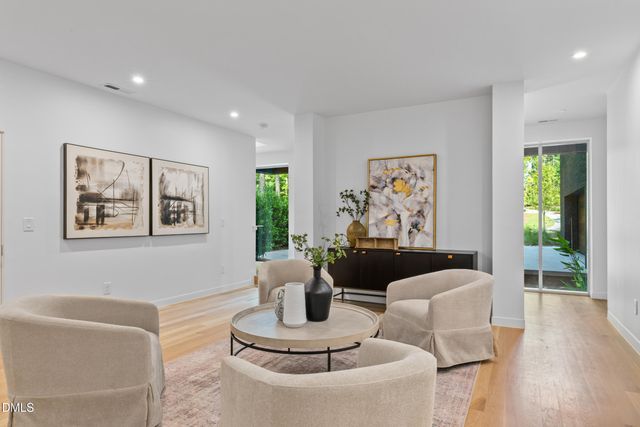 711 Berryhill Drive, Chapel Hill, NC 27516