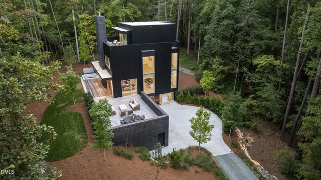 711 Berryhill Drive, Chapel Hill, NC 27516