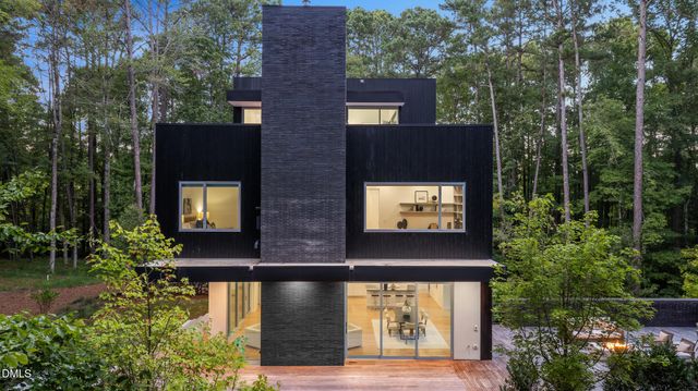 711 Berryhill Drive, Chapel Hill, NC 27516