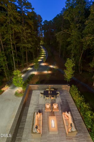 711 Berryhill Drive, Chapel Hill, NC 27516