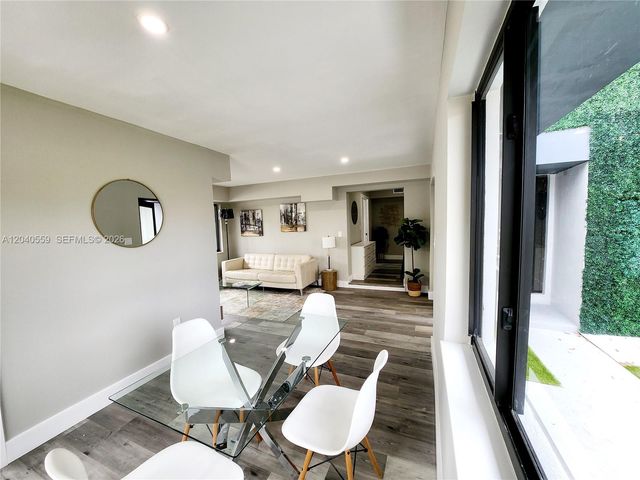 1920 SW 4th Ave 2, Fort Lauderdale, FL 33315