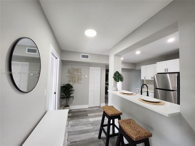 1920 SW 4th Ave 2, Fort Lauderdale, FL 33315