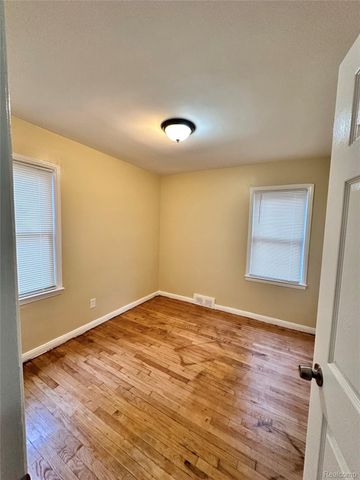 11733 Minden Street, Detroit, MI 48205