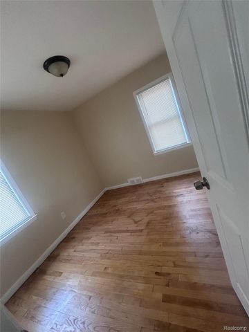 11733 Minden Street, Detroit, MI 48205