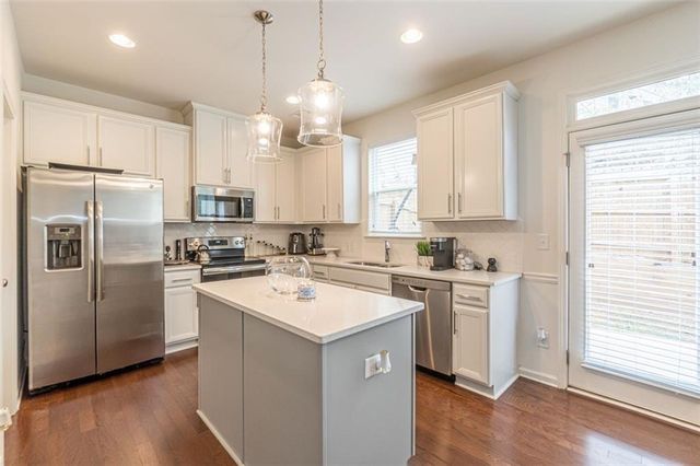 1506 River Oak Lane, Stone Mountain, GA 30083