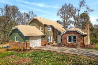 3815 Post Oak Cir, Cookeville, TN 38506