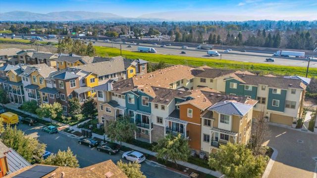 865 Tranquility Cir 3, Livermore, CA 94551