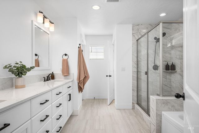 8902 W Bowie Steet, Star, ID 83669