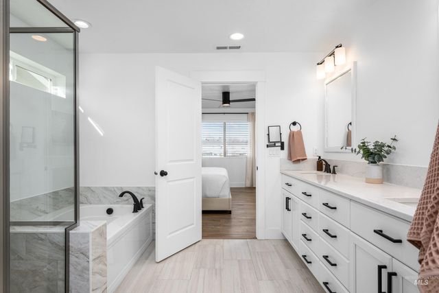 8902 W Bowie Steet, Star, ID 83669