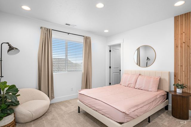 8902 W Bowie Steet, Star, ID 83669