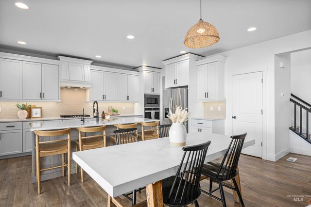 8902 W Bowie Steet, Star, ID 83669