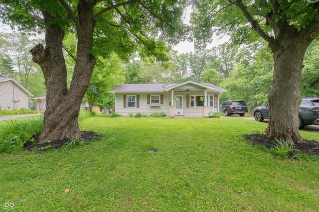 115 Brookside Drive, Whiteland, IN 46184