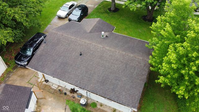 115 Brookside Drive, Whiteland, IN 46184