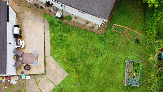 115 Brookside Drive, Whiteland, IN 46184