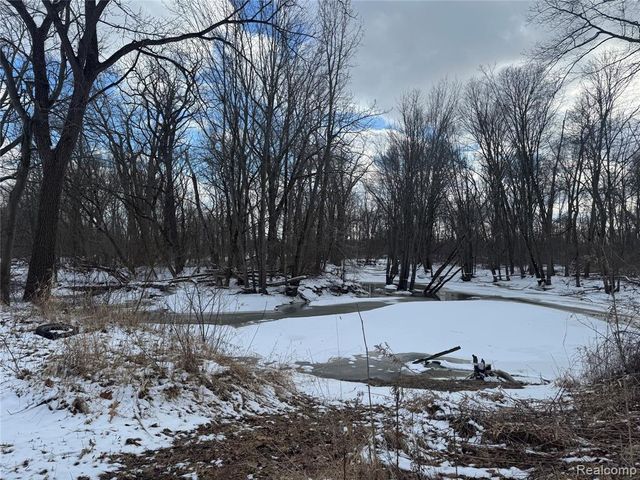 01 Remer Road, East China, MI 48054