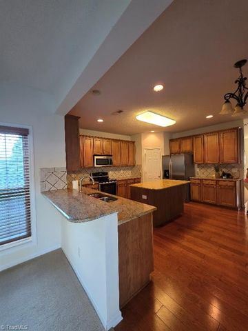 3821 Tonsley Place, High Point, NC 27265