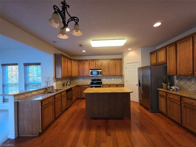 3821 Tonsley Place, High Point, NC 27265