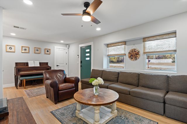 298 Garner Ave, Madison, TN 37115