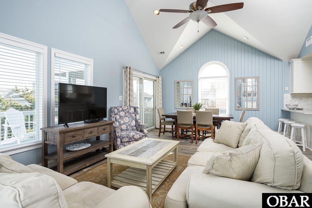 Image 6 of property listing at 551 White Whale Way Lot #220D, Corolla, NC 27927