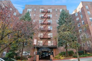 67-30 Clyde Street 2C, Forest Hills, NY 11375