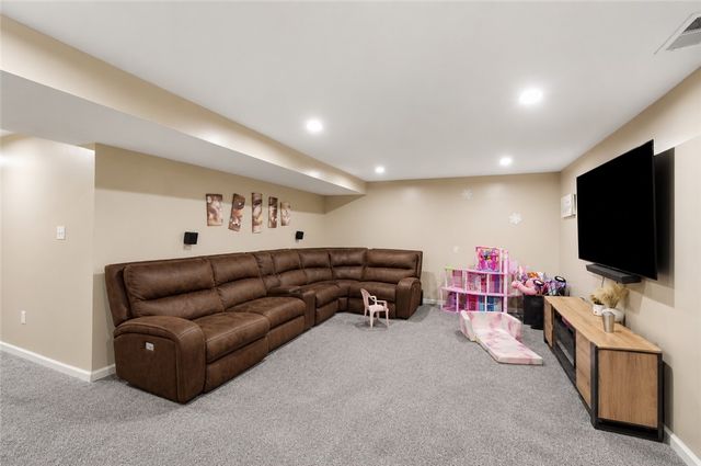 4385 Saratoga Place, Huber Heights, OH 45424
