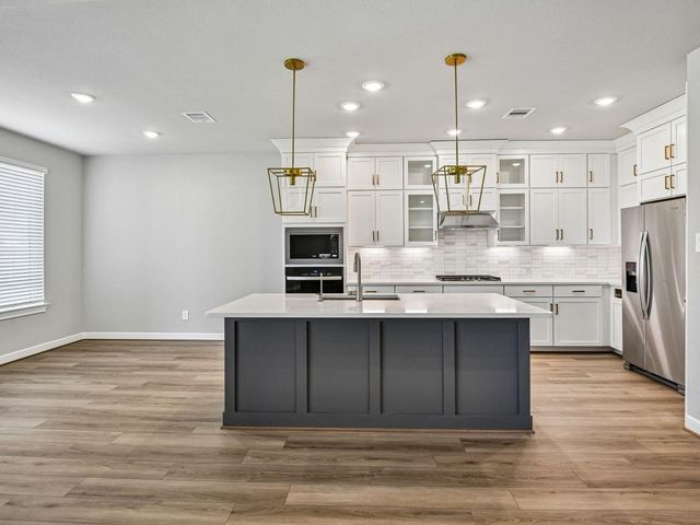 3035 Clapbread Lane, Rosenberg, TX 77471