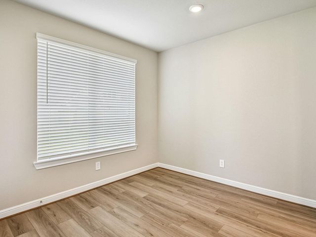 3035 Clapbread Lane, Rosenberg, TX 77471
