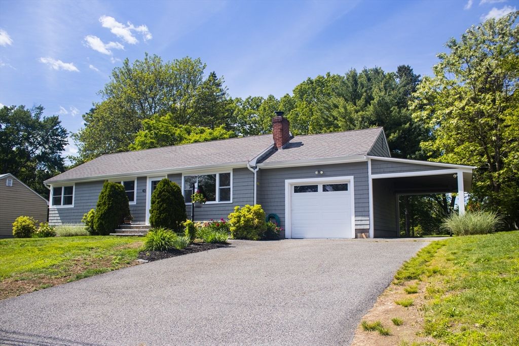 43 Fenelon Rd., Framingham, MA 01702