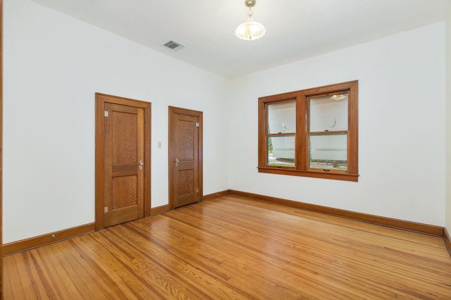 800 Kanuga Drive, West Palm Beach, FL 33401