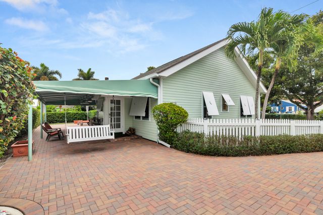 800 Kanuga Drive, West Palm Beach, FL 33401