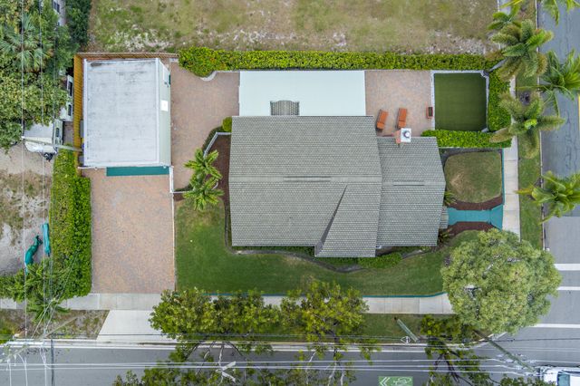 800 Kanuga Drive, West Palm Beach, FL 33401