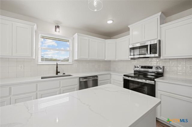 2528 Cowgirl Trail, Belton, TX 76513