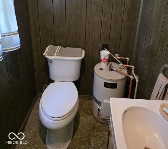 1208 Fulton Avenue, Alexandria, IN 46001