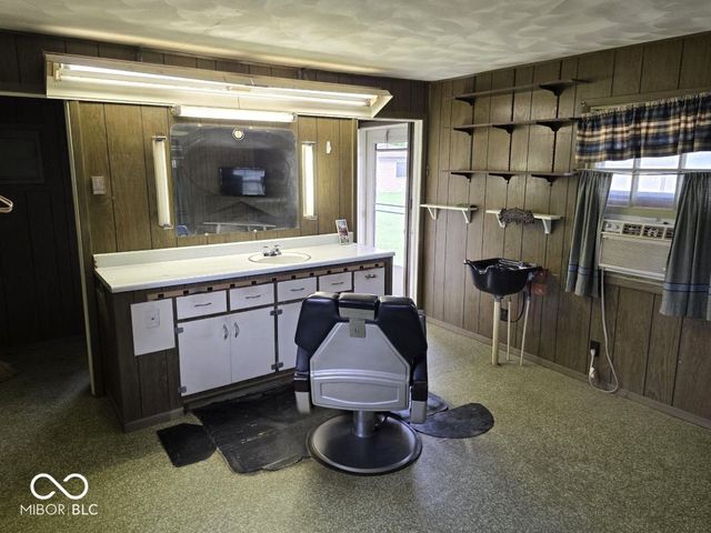 1208 Fulton Avenue, Alexandria, IN 46001