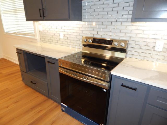 794 KAUFMAN, Gilmer, TX 75644