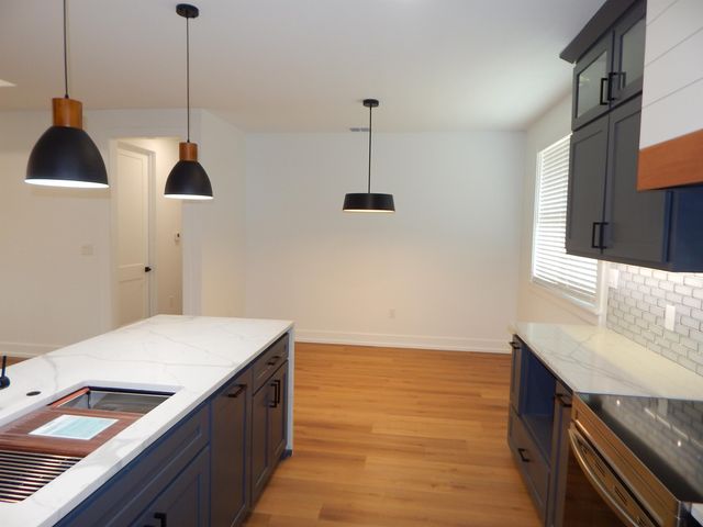 794 KAUFMAN, Gilmer, TX 75644