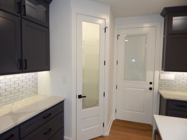 794 KAUFMAN, Gilmer, TX 75644