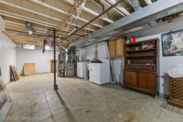 12049 Ina Drive, Sterling Heights, MI 48312