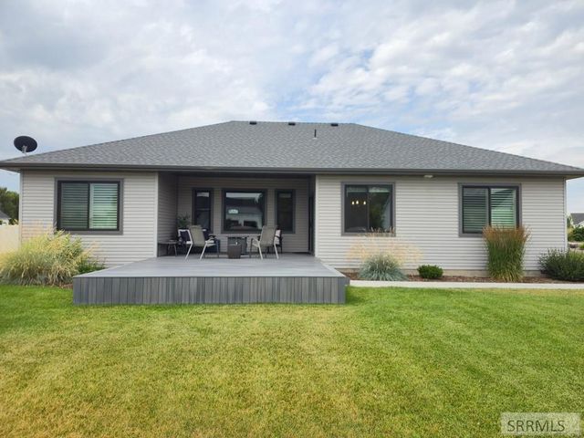 1012 Cypress Loop, Rexburg, ID 83440