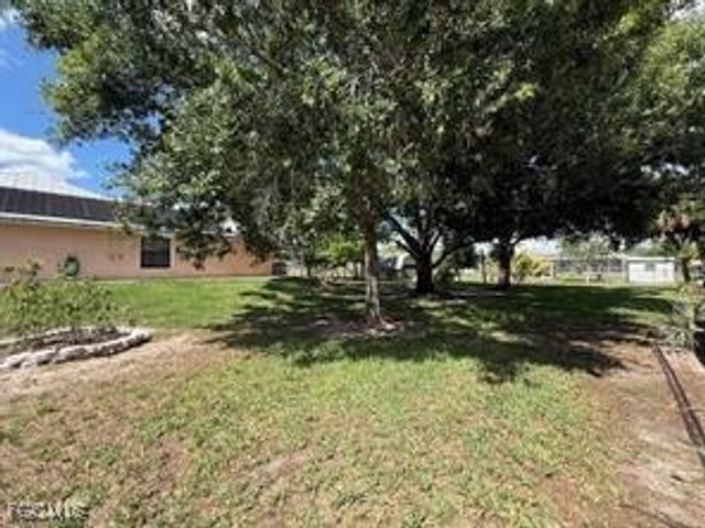 1200 Elaine AVE N, Lehigh Acres, FL 33971