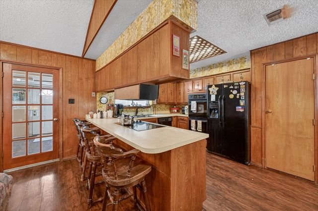 1516 Caddo Peak Trail, Joshua, TX 76058