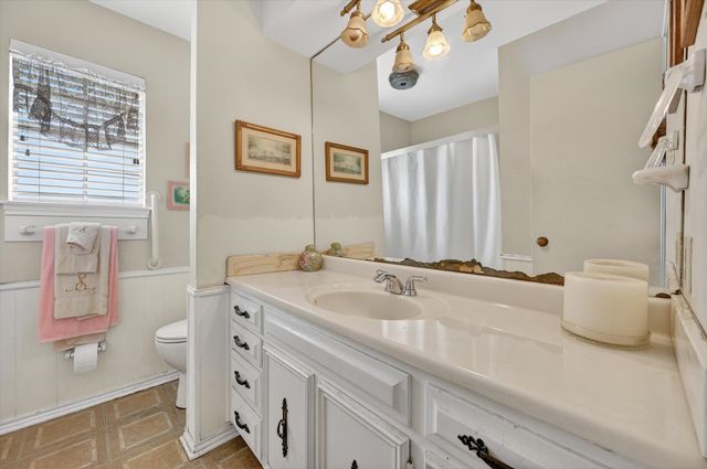 1516 Caddo Peak Trail, Joshua, TX 76058