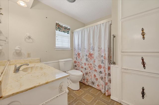 1516 Caddo Peak Trail, Joshua, TX 76058