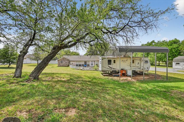 1516 Caddo Peak Trail, Joshua, TX 76058
